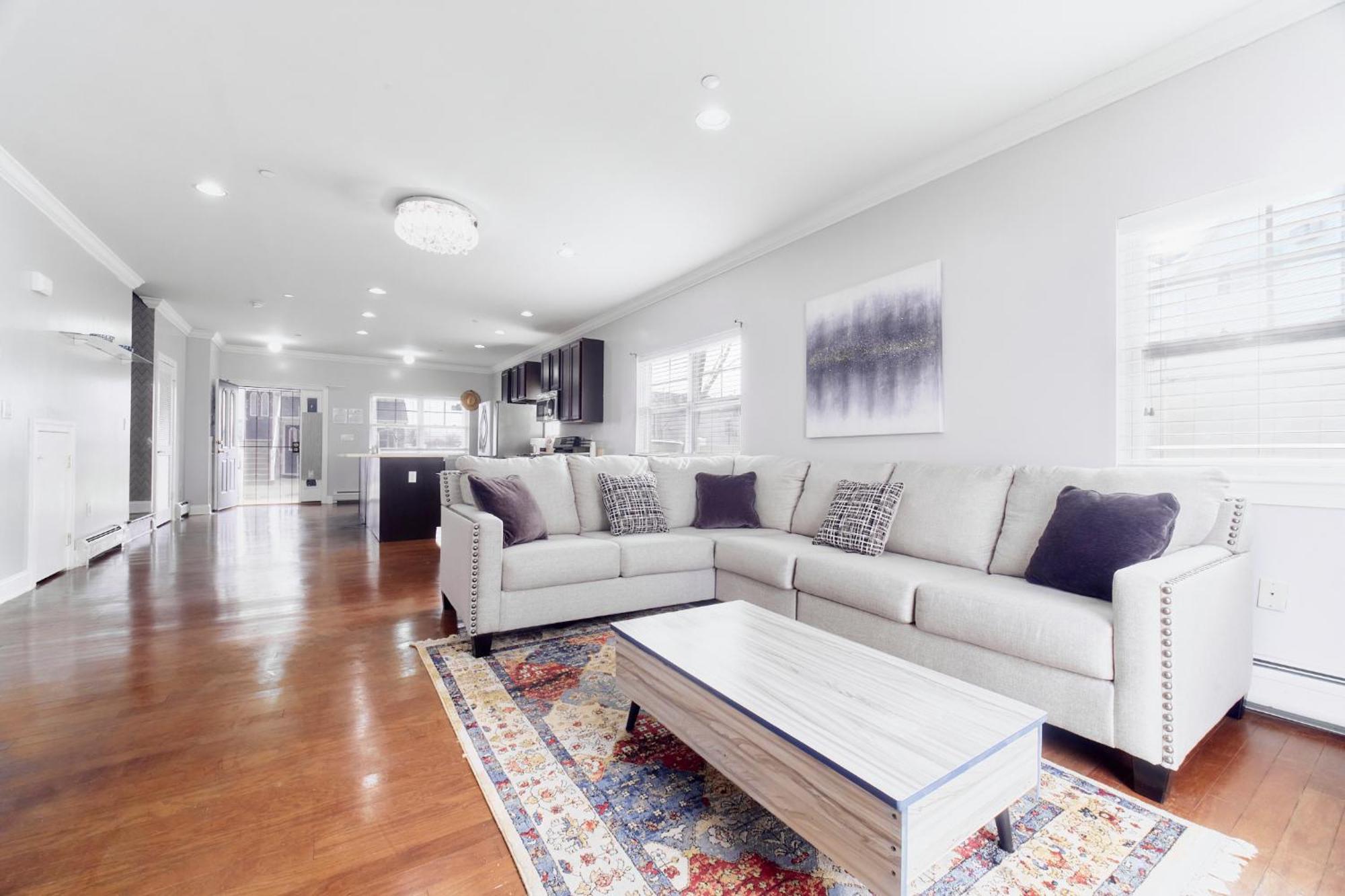 Hébergement de vacances Waterfront Gem Duplex 3 Bedroom 2floor In Whitestone Bronx Free Parking