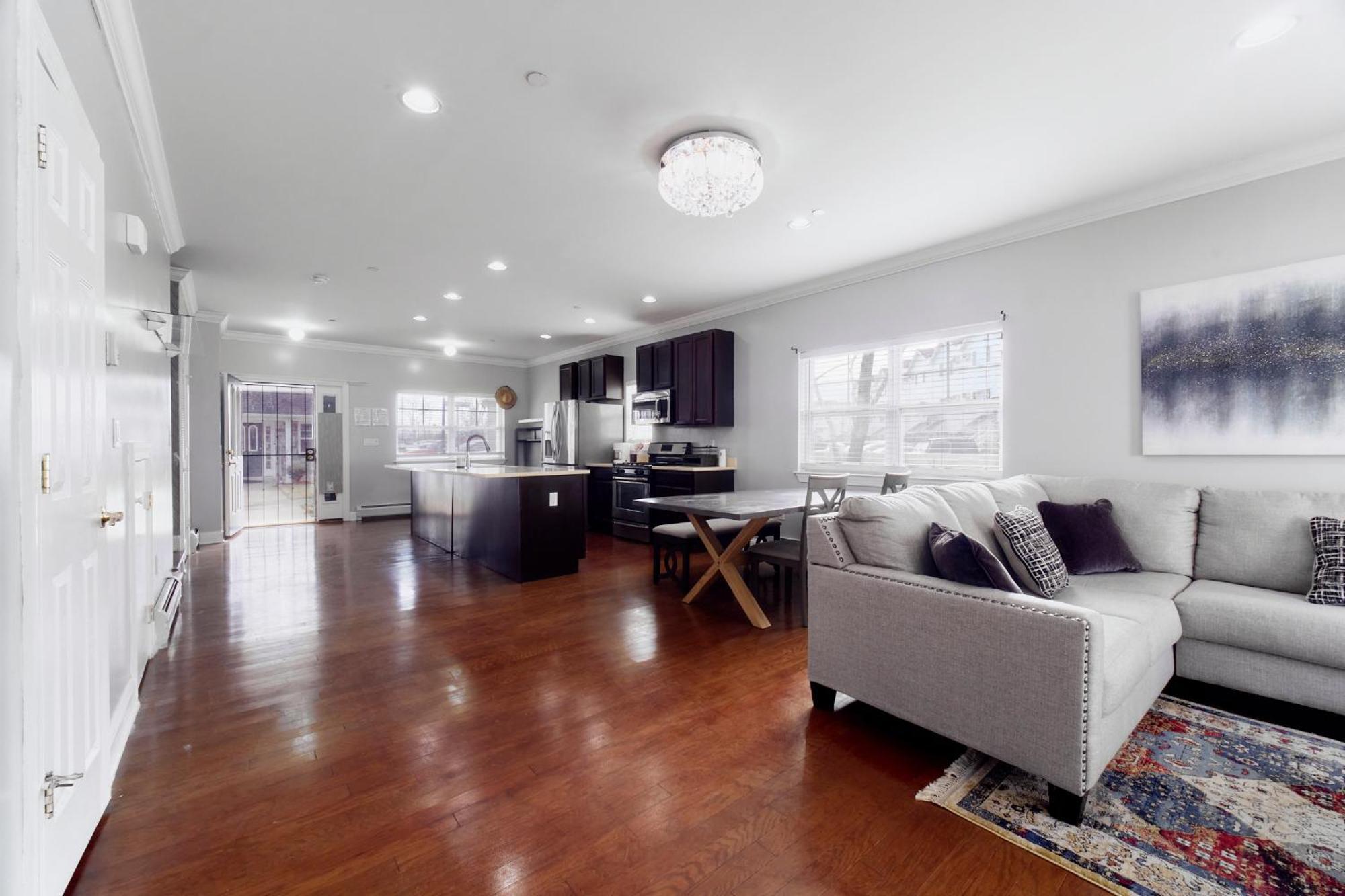Waterfront Gem Duplex 3 Bedroom 2floor In Whitestone Bronx Free Parking Hébergement de vacances *