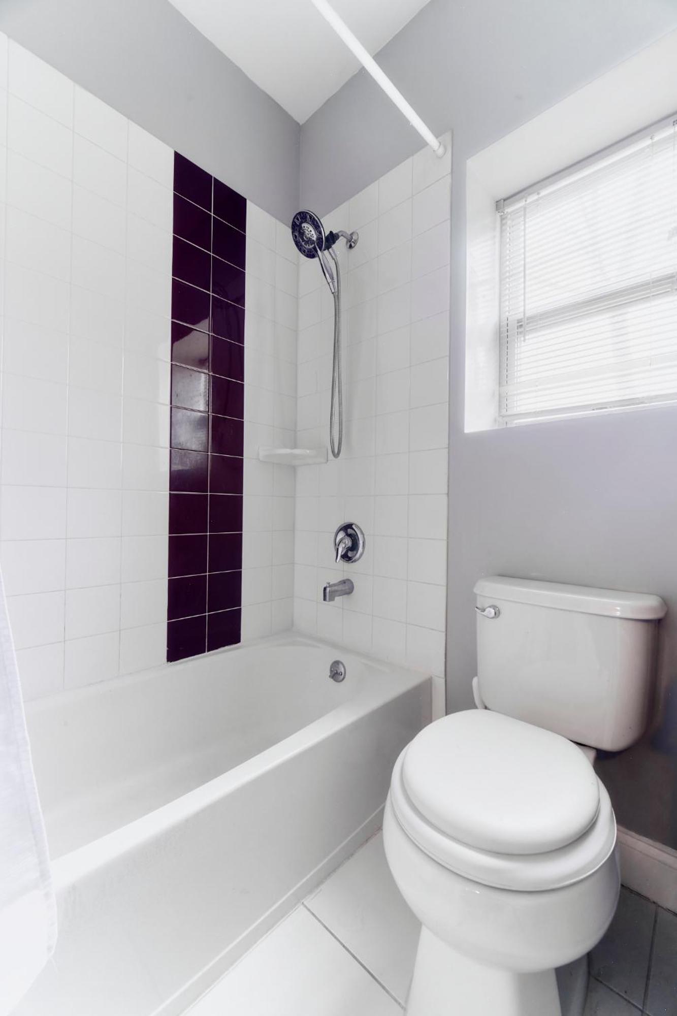 Vakantiehuis Waterfront Gem Duplex 3 Bedroom 2floor In Whitestone Bronx Free Parking *