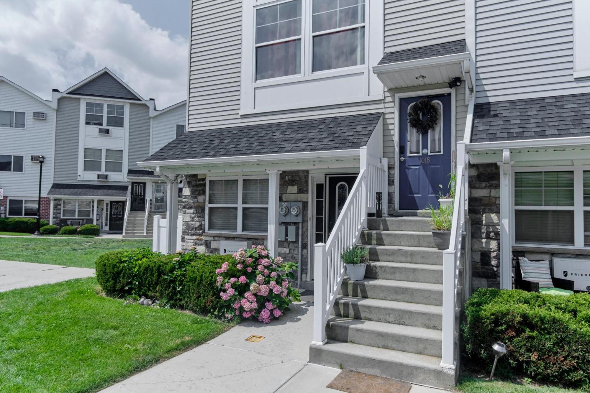 Waterfront Gem Duplex 3 Bedroom 2floor In Whitestone Bronx Free Parking Hébergement de vacances New York